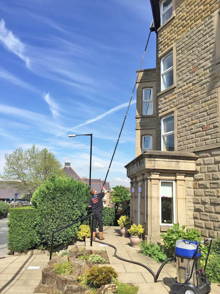 Window Cleaner Oxford Domestic and Commercial Window Cleaning in